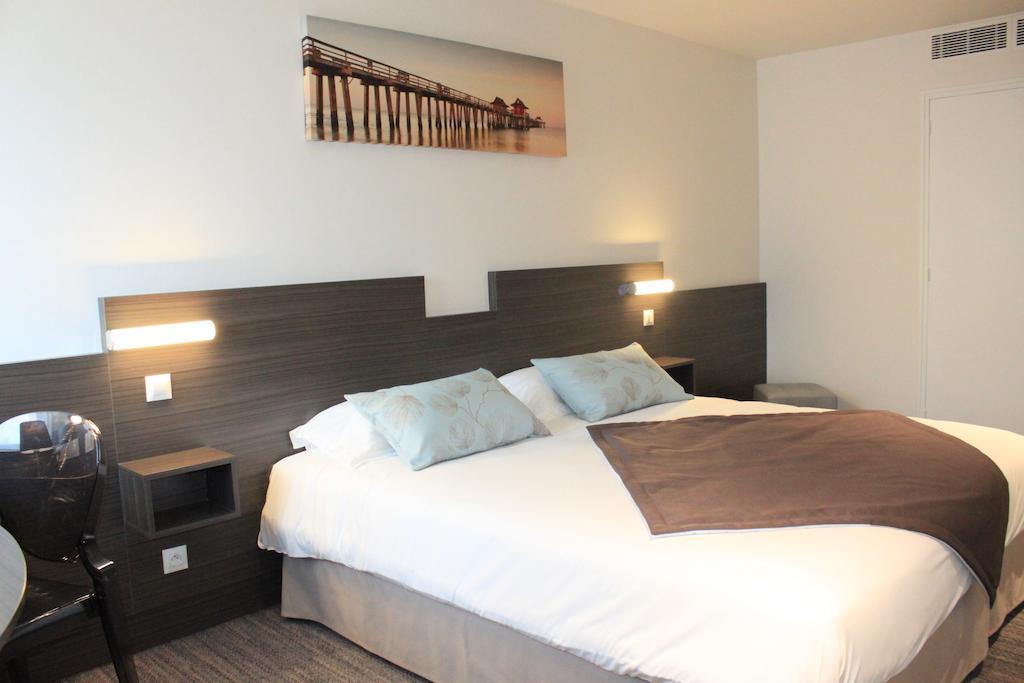 Hotel Restaurant Bel Air Crevin - Axe Rennes Nantes Rum bild