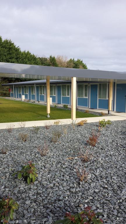 Hotel Restaurant Bel Air Crevin - Axe Rennes Nantes Exteriör bild