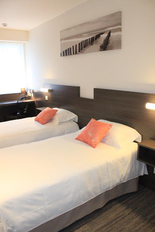 Hotel Restaurant Bel Air Crevin - Axe Rennes Nantes Rum bild